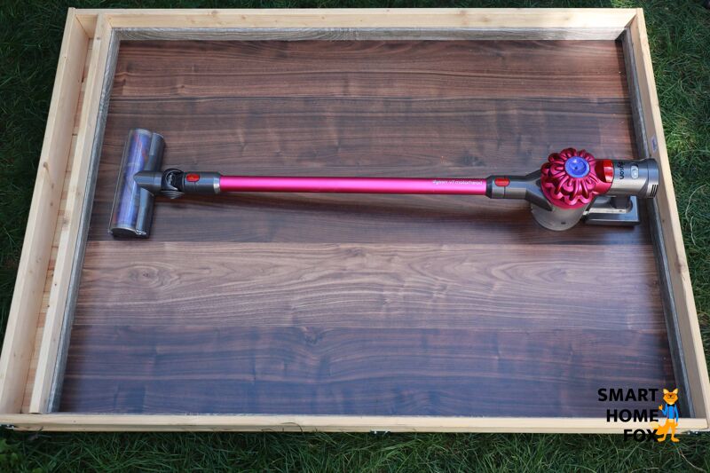 Dyson V7 in der Komplettansicht